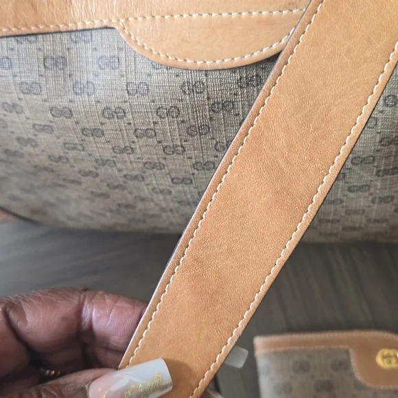 Gucci Gold and Tan Leather Vintage Bundle With Matching Eyeglass Case - Picture 5 of 17